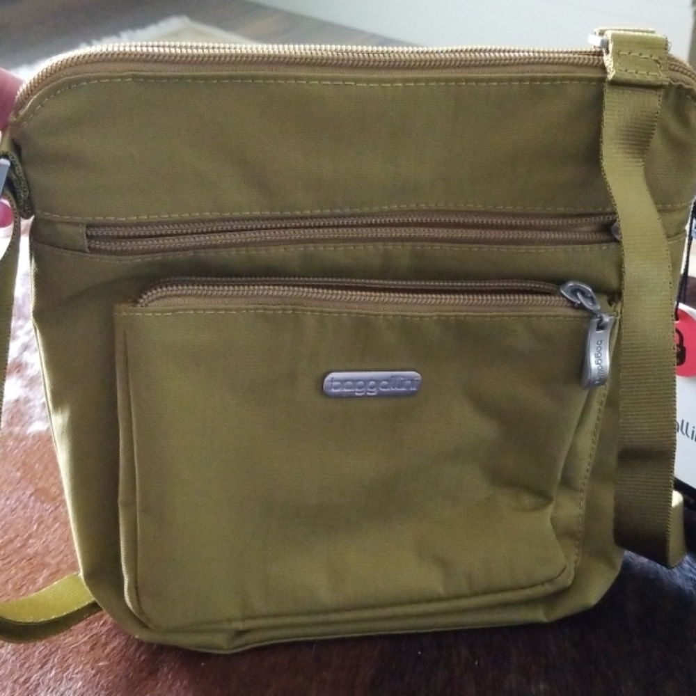 baggallini pocket crossbody